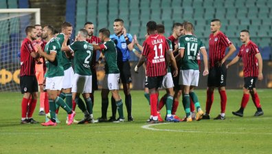 "Пирин" ще сезират УЕФА заради мача с "Локо" София