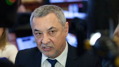Симеонов поиска нормални отношения в ОП, но нямало да бъде умиротворител