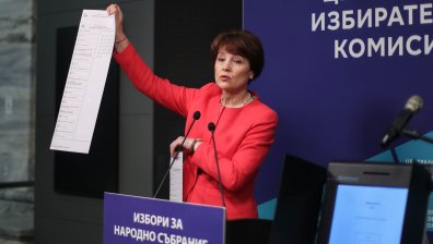 Росица Матева: В ЦИК не са постъпвали сигнали за манипулация на вота