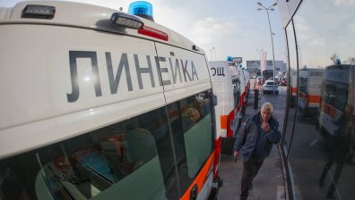 Катастрофа в София: Млада жена е с опасност за живота, ранено е дете на 2 г.
