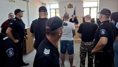 Оставиха на свобода 18-годишния Теодор Велев след побоя над непалци в Пловдив