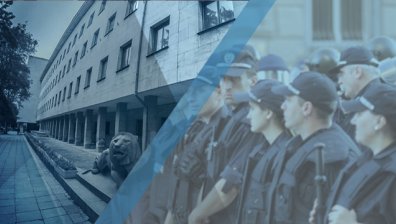 Полицаите на среща с вътрешния министър Валентин Радев: Преговарят за заплати