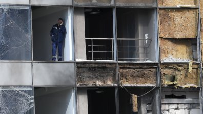 Украйна удари с дронове Москва, поразен е небостъргач