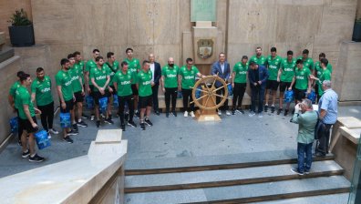 Националите по волейбол обещаха победи в Бургас