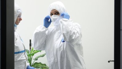 Ковид-19 за денонощието: Един починал, 113 заразени и 80 ваксинирани (ОБНОВЕНА)