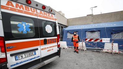 Лъч надежда: 101-годишен италианец с коронавирус оздравя