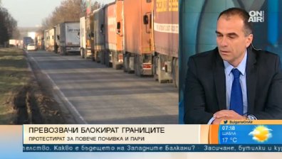 Колони от ТИР-ове блокират Цариградско шосе на 17 май заради закона "Макрон"