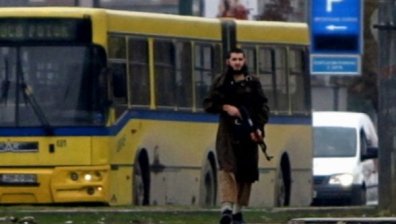 Мъж откри огън срещу посолството на САЩ в Сараево