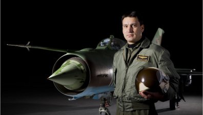 Подновяват разследването на смъртта на военния пилот Валентин Терзиев