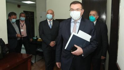 8 месеца в лапите на Ковид-19: Как се справяме?