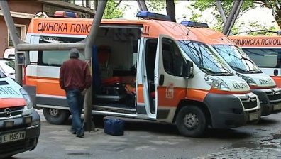 Купуват 400 модерни линейки за спешната медицинска помощ
