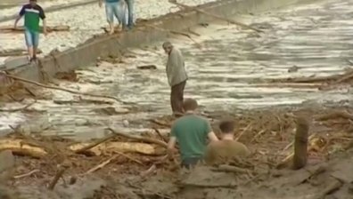 Проливни дъждове в Турция предизвикаха наводнения в Анкара