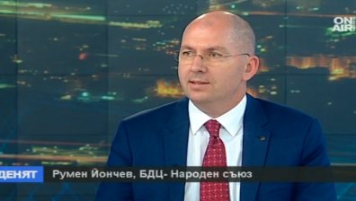 Румен Йончев: Опитваме се да правим политически център в НС