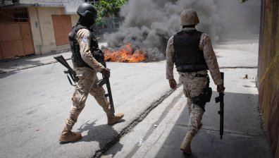 Престъпни банди тероризират столицата на Хаити - убиват, отвличат и изнасилват 