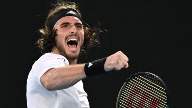 Циципас сломи Синер в гладиаторска битка и е на 1/4-финал в Мелбърн