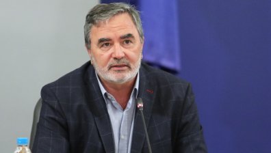 Д-р Кунчев изригна: Трябва да си сляп, за да твърдиш, че няма вирус!