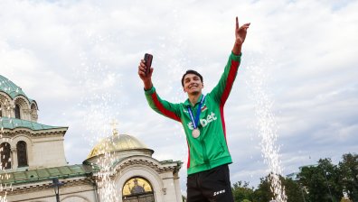 От "Левски" до световната сцена: Братя Николови за пътя към големите успехи