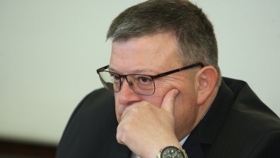 Привикват на изслушване в НС Цацаров и шефа на ДАНС