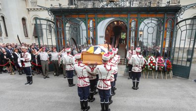 Последното пътуване на цар Фердинанд: От Кобург до България