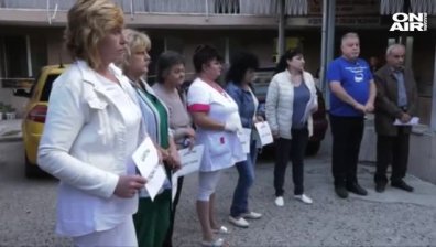 Директорът на Спешна помощ във Видин каза защо санитарите не получават по още 1000 лв.