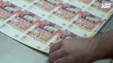 Ликът на Стивън Хокинг върху новата банкнота от 50 паунда?