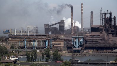 "Те не вярват на руснаците": Хиляди се крият в "Азовстал" в Мариупол