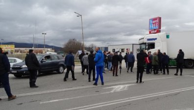 Българи останаха блокирани на сръбско-хърватската граница