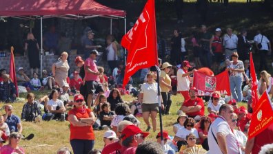 Социалисти от цялата страна се събраха традиционния събор на Бузлуджа (СНИМКИ)