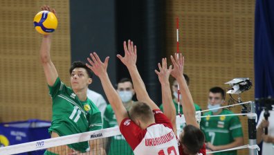 Волейболните ни националите отстъпиха пред Полша с 2:3