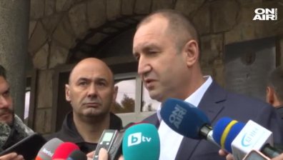 В изборния ден: Отново искри между Радев и Борисов