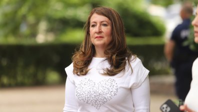 Байдън сменя Херо Мустафа с нов посланик на САЩ в България