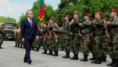 Донев: Живеем в кресливо време, нека замълчим и чуем завета на Ботев