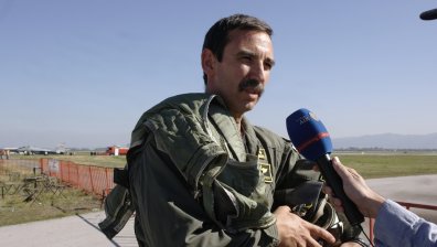 Авиошоу сезон 5: Враждебна 2014: полк. Димитър Петров