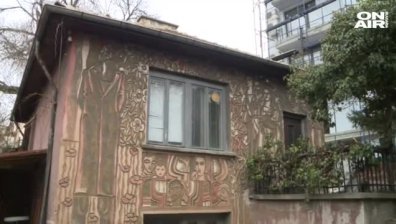 Всички замесени в кражбата на картините на Майстора - в ареста