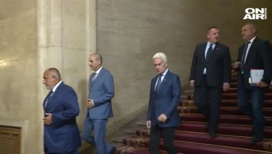 Отново словесни престрелки разединиха "Обединени патриоти"