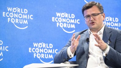 Кулеба след разговор с Блинкен: В Украйна пристига още тежко въоръжение от САЩ