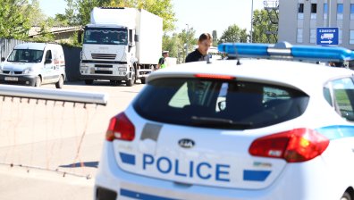 Откриха труповете на майка и дъщеря в дома им в Бяла Слатина