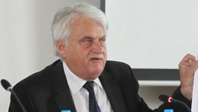 Ген. Атанасов напуска като шеф Комисията за контрол над службите, Бойко Рашков го наследи