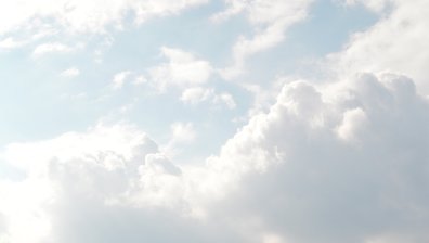 Съботата ще бъде топла, максималните температури гонят 17&deg;
