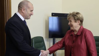 Радев: Работим за промяна в икономическия климат и привличане на инвестиции
