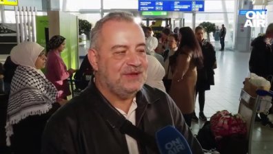 "Само чакахме смъртта, ужасно е": Говорят спасените българи от Газа