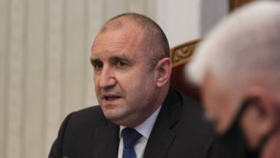 Радев: Ще преценя кога и на кого да връча трети мандат. Кога ще се актуализира бюджетът?