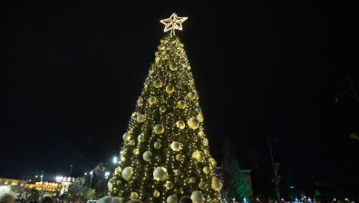 Времето на Бъдни вечер: Ветровито, сухо и с температури до 14 градуса