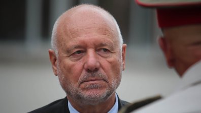 Военният министър: Има рискове в Черно море, анализираме варианти за действия
