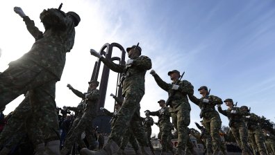 Коя страна от НАТО харчи най-много пари за отбрана?