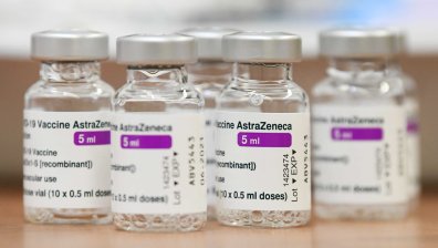 EMA: Не е изключено да има връзка между образуването на съсиреци и AstraZeneca