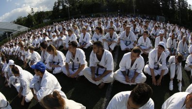 Над 400 каратисти от 18 страни ще се бият за отличия на първата Световна купа "Варна" по киокушин в Камчия