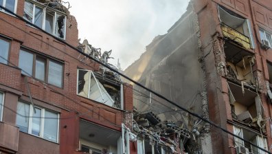 Над 100 000 домакинства са без ток в Северна Украйна след руските удари
