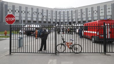 Русия спира да ползва произведени в Екатеринбург респиратори след пожарите