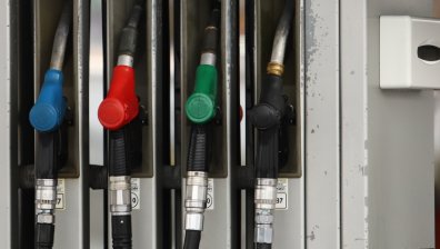 Некачествено гориво по бензиностанциите скапва двигателите на колите ни